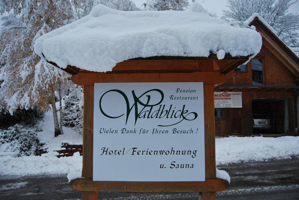 Pension Restaurant Waldblick 费尔德伯格 外观 照片