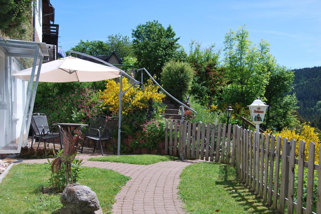 Pension Restaurant Waldblick 费尔德伯格 外观 照片